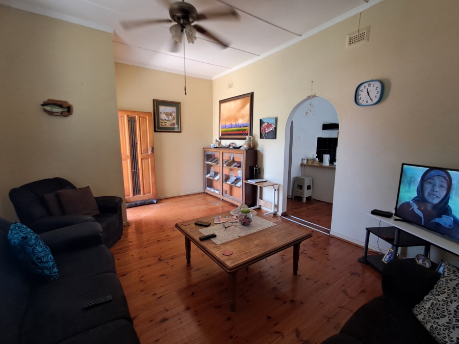 3 Bedroom Property for Sale in Van Riebeeck Hoogte Eastern Cape